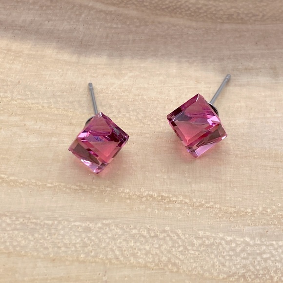 Made With Swarovski Crystals Cube Stud Earrings - Picture 2 of 9